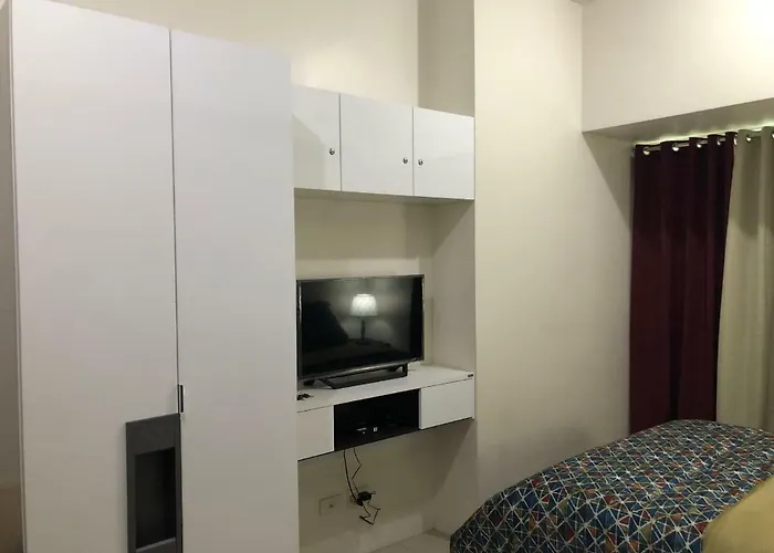 The Beacon Aparthotel *